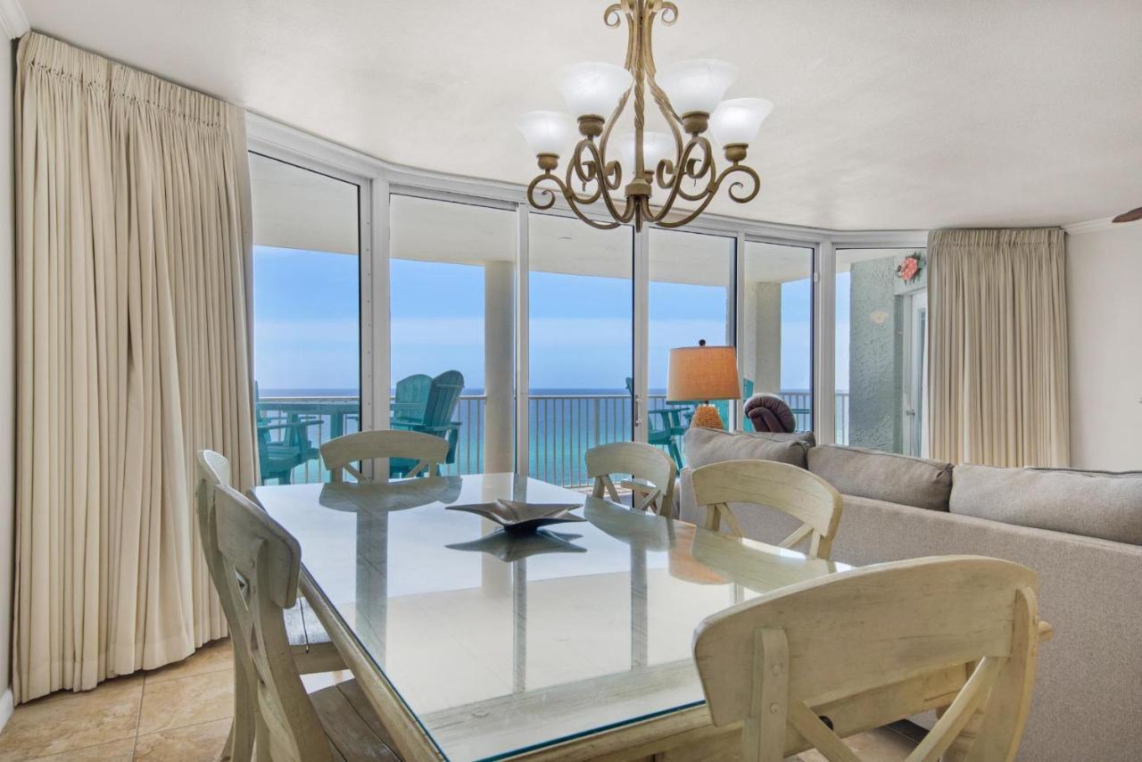 Long 4-1101 Holiday home
